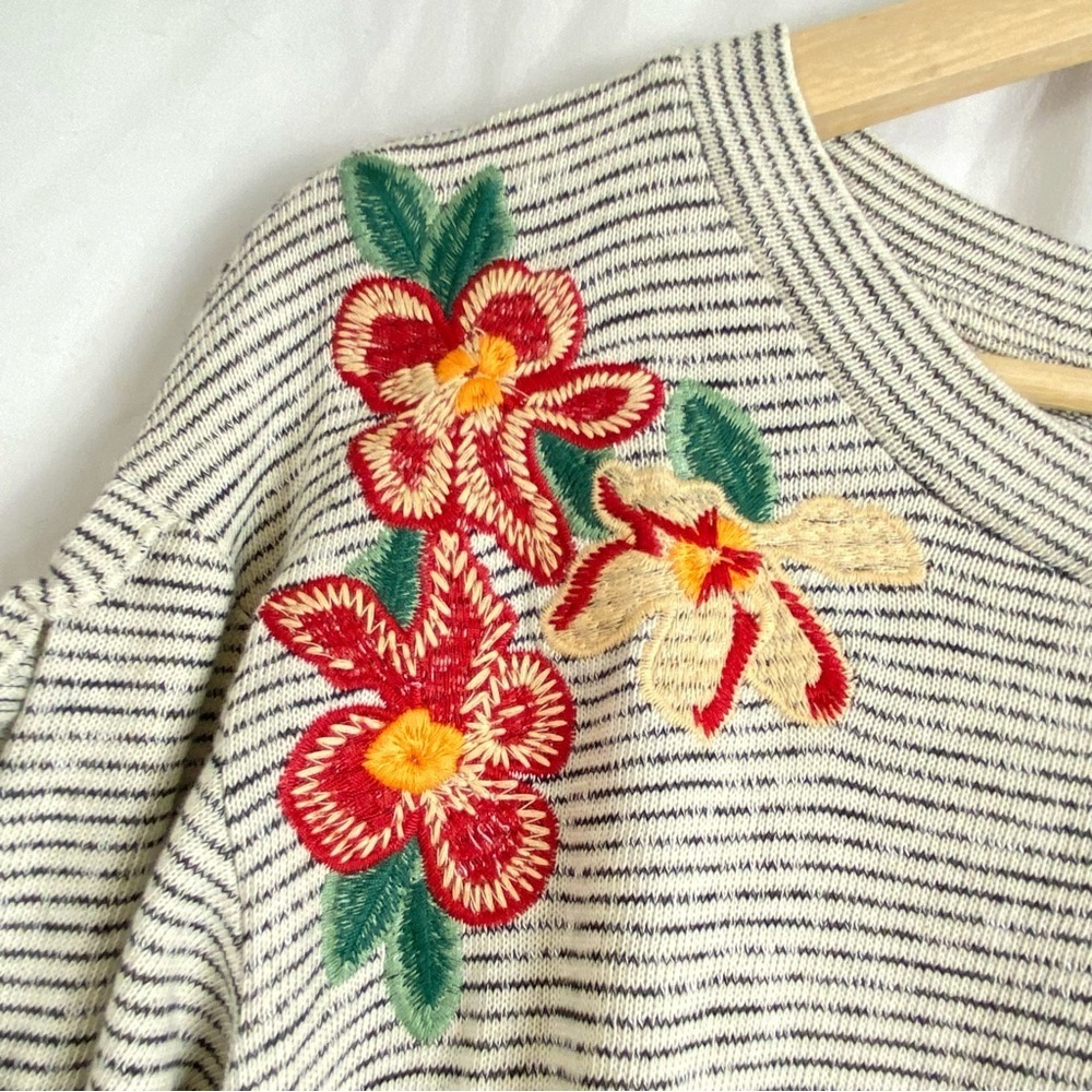 Skies Are Blue Womens Knit Top Stripe Embroidered Ruffle Pullover Shirt Size XS - Picture 4 of 16